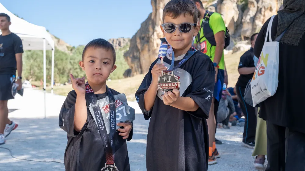 Frig Ultra Maratonu'nda 60 çocuk “+1 Farkla