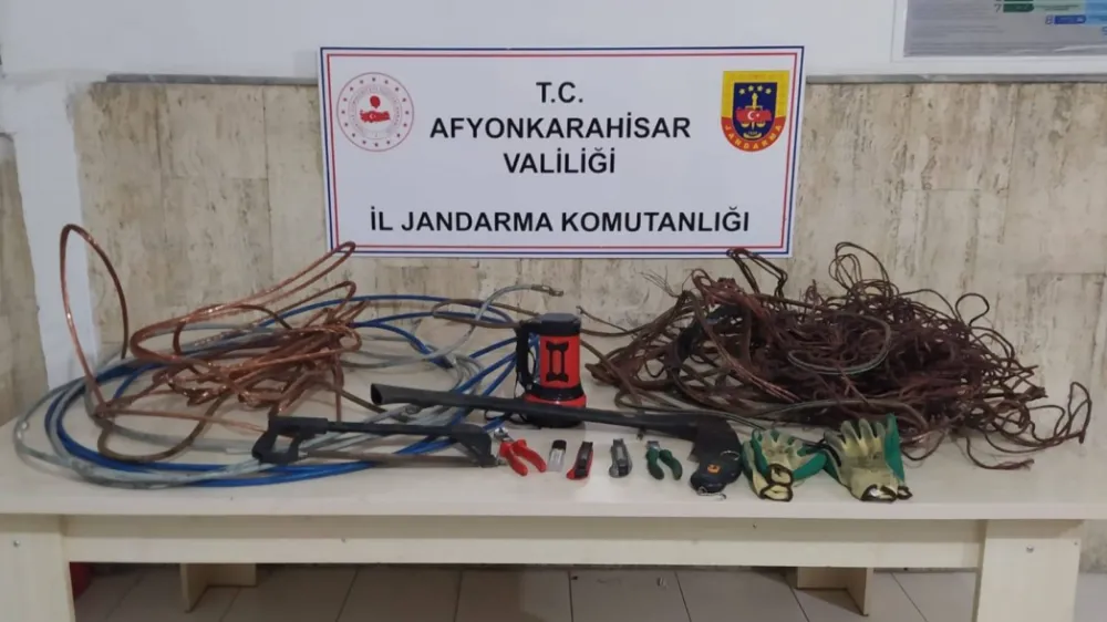 Kablo Hırsızları Emirdağ'da Yakalandı