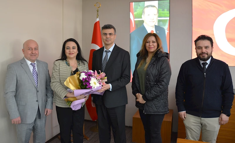 Afyonkarahisar'da Tıp Bayramı Kutlamaları: Sağlık Müdürü Korkmaz'a Nezaket Ziyareti