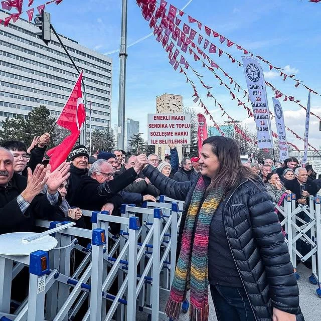 Emekçilerin Hakları İçin Ankara'da Protesto: 