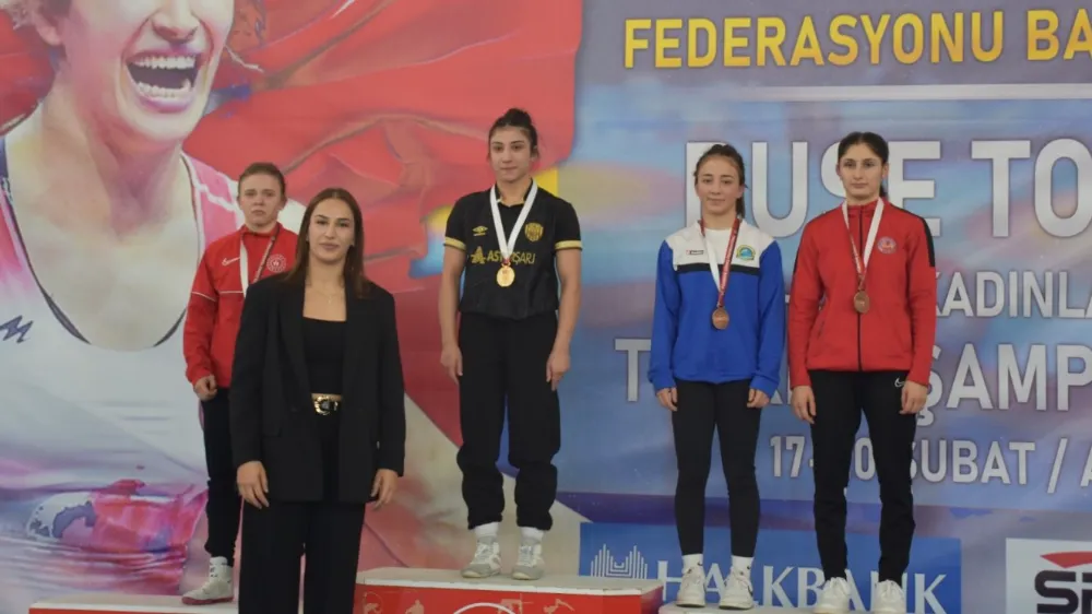 U20 Kadınlar Güreş Türkiye Şampiyonası Hız Kesmeden Devam Ediyor